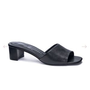 CHINESE LAUNDRY LANA SLIDE SANDAL